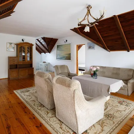 Ferienhaus Jarzebinowa 9 *