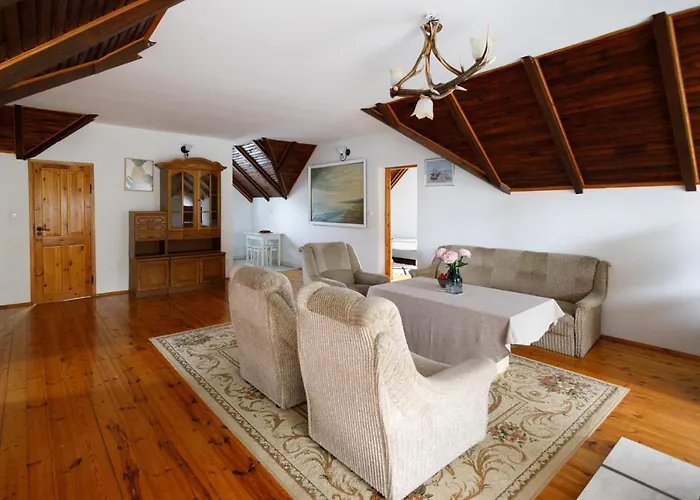 Ferienhaus Jarzebinowa 9 *