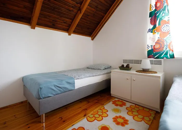 Jarzebinowa 9 * Rowy (Pomerania)