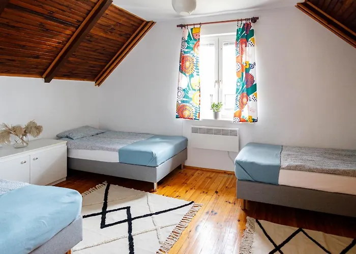 Jarzebinowa 9 * Rowy (Pomerania)